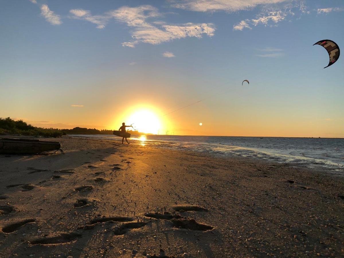 Vila Gara Kite House - Ilha Do Guajiru Itarema Bagian luar foto